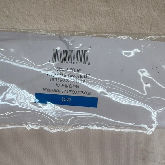 Gingerbread Man Apron with Red Print - Picture 4 of 5